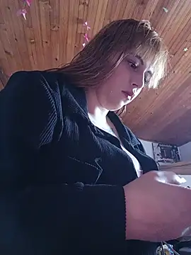 Isabella  Risky online show from 14, 7, 2026