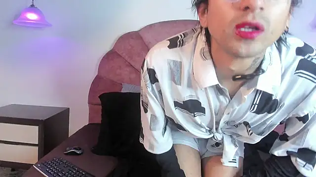 Eclipse TeenBoy66 online show from 13, 5, 2026
