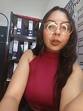 JENNIFER  03 online show from 21, 7, 2026