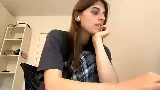 Snapshot of ActaedCottage chatting on 9, 6, 2026 ActaedCottage online show from 9, 6, 2026
