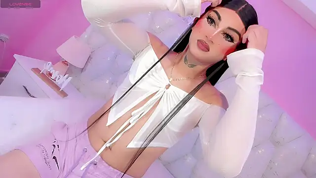 Snapshot of Lexxy_Mattell chatting on 23, 6, 2026 Lexxy Mattell online show from 23, 6, 2026