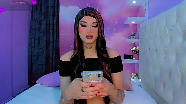 Snapshot of Lexxy_Mattell chatting on 8, 7, 2026 Lexxy Mattell online show from 8, 7, 2026