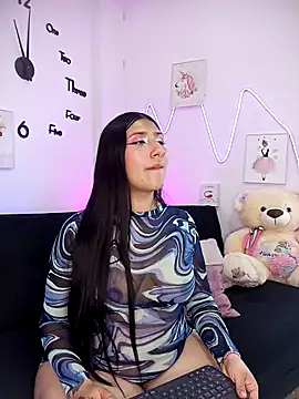 Sara Blum online show from 16, 6, 2026