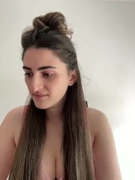 OliviaBaby- online show from 15, 5, 2026