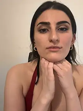 OliviaBaby- online show from 4, 5, 2026