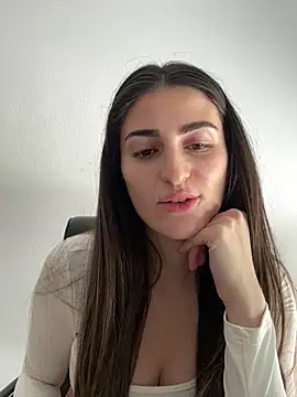 OliviaBaby- online show from 9, 5, 2026