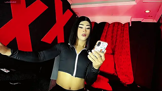 Mia Colucci25 online show from 15, 5, 2026
