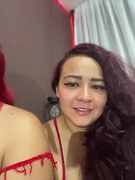 latinahotdivas1 online show from 26, 5, 2026