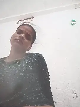 Student garl 1 online show from 4, 6, 2026