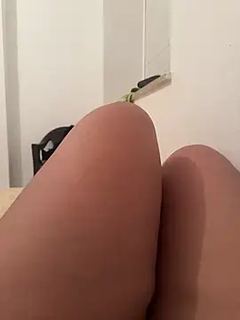 Curvy anal1 online show from 9, 6, 2026