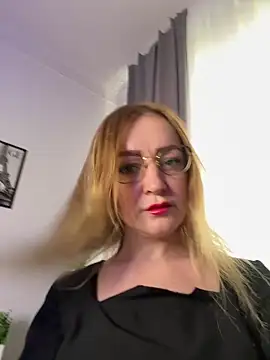 CherryChaos  online show from 11, 6, 2026