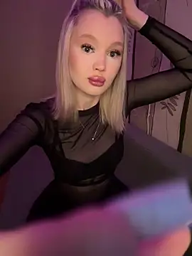 Velvet Doll  online show from 14, 5, 2026