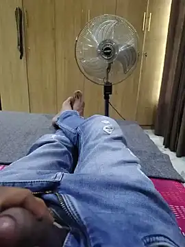 santhoshkannadaboy online show from 22, 5, 2026