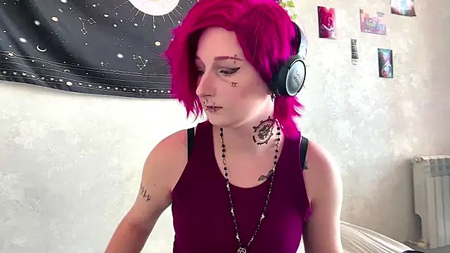 Playful Vi online show from 4, 5, 2026