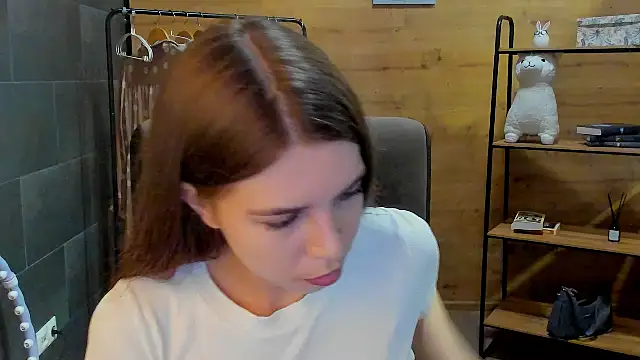 RuthhCox online show from 15, 5, 2026