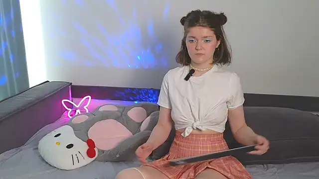 Snapshot of Annpopsy chatting on 22, 5, 2026 Annpopsy online show from 22, 5, 2026