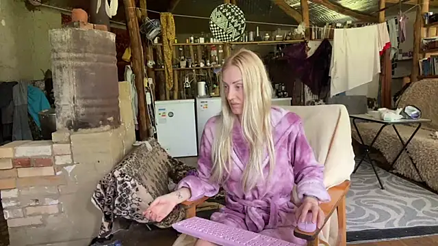 wildforestmuse  online show from 17, 6, 2026