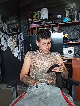 demoni0802 online show from 18, 5, 2026