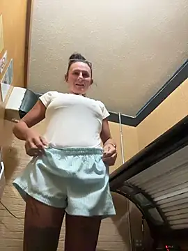 XoCcBaby online show from 26, 6, 2026