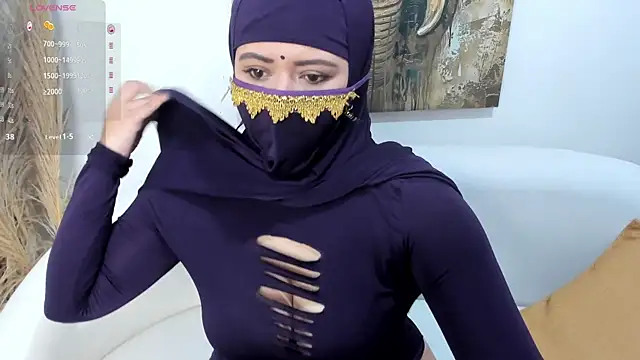 Snapshot of yasmin_dina chatting on 8, 5, 2026 yasmin dina online show from 8, 5, 2026
