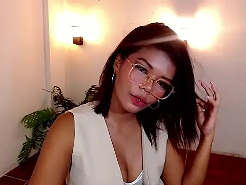 charlene pretty online show from 16, 6, 2026