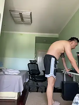 mrcake666 online show from 3, 7, 2026