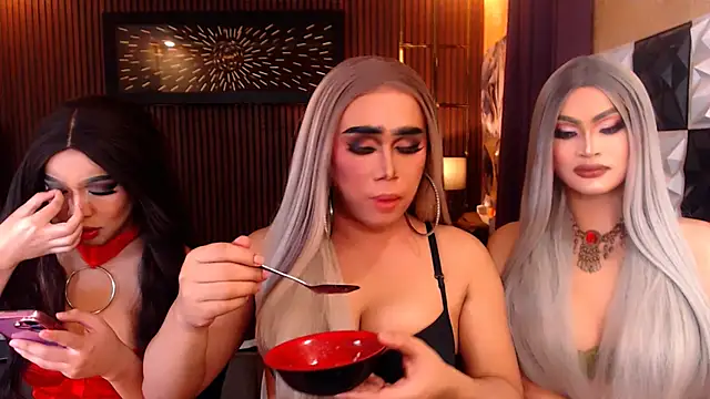 MariaSofiaLoveTS online show from 17, 7, 2026
