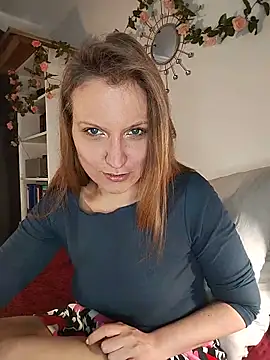 Candy Cougar online show from 12, 6, 2026