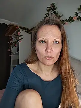 Candy Cougar online show from 7, 6, 2026