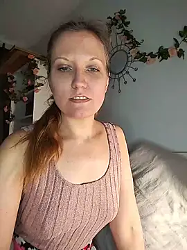 Candy Cougar online show from 5, 6, 2026