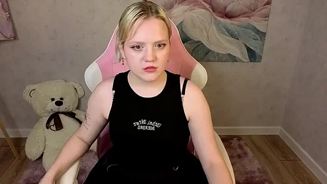 Stacy Allenn online show from 13, 5, 2026