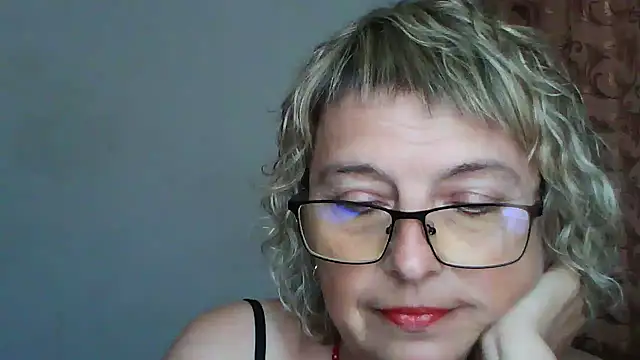 ElizabethGorden online show from 22, 6, 2026