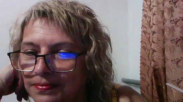 ElizabethGorden online show from 10, 7, 2026