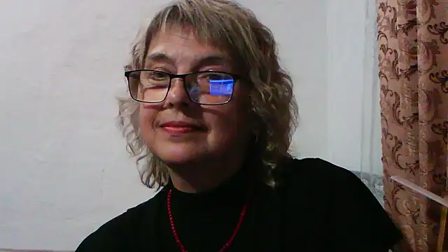ElizabethGorden online show from 29, 7, 2026