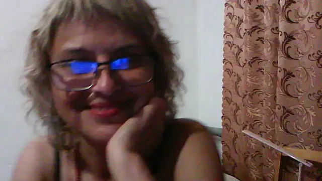 ElizabethGorden online show from 16, 7, 2026