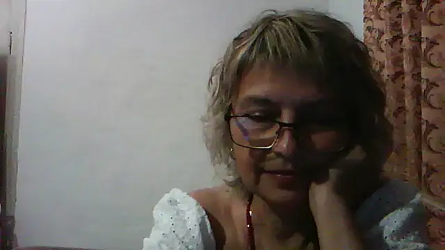 ElizabethGorden online show from 13, 7, 2026