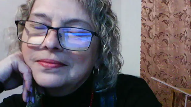 ElizabethGorden online show from 16, 6, 2026