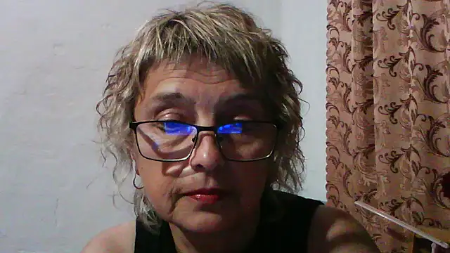 ElizabethGorden online show from 30, 6, 2026