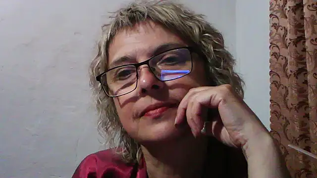 ElizabethGorden online show from 20, 6, 2026