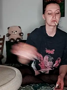 Goddessm00n1 online show from 18, 5, 2026