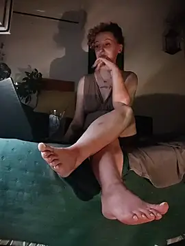 Goddessm00n1 online show from 2, 7, 2026