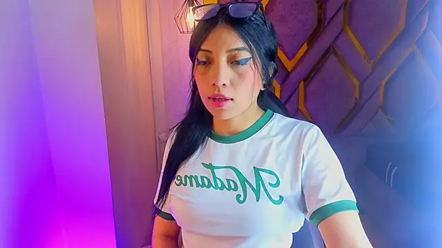 Ey Im simone  online show from 22, 6, 2026