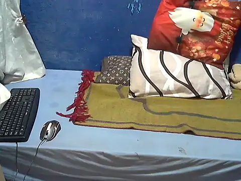 hotchilimom online show from 16, 9, 2025