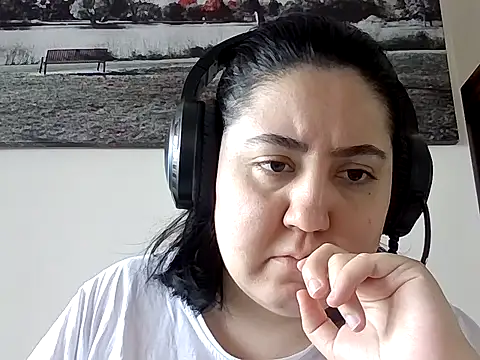 Snapshot of IsabellaJacobs chatting on 8, 5, 2026 IsabellaJacobs online show from 8, 5, 2026