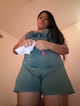 lucybumby online show from 4, 5, 2026