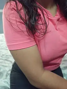 sluttytitties69 online show from 10, 6, 2026