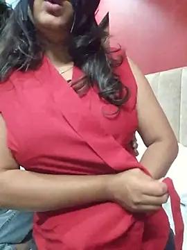 sluttytitties69 online show from 13, 5, 2026