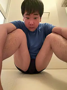 YuuYuu 010 online show from 18, 5, 2026