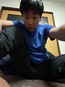 YuuYuu 010 online show from 5, 5, 2026