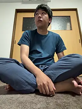 YuuYuu 010 online show from 9, 6, 2026